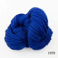 Load image into Gallery viewer, Game Day Striped Scarf Knitting Kit | Cascade 128 Superwash & Knitting Pattern (#281B)