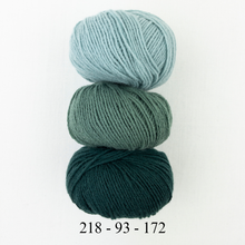 Load image into Gallery viewer, Cashmere Three Tone Fingerless Mitts | Lang Yarns Cashmere Premium and Knitting Pattern (#407)