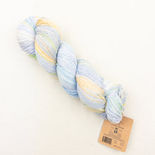 Load image into Gallery viewer, Araucania Huasco Cotón Glisten yarn in pastel blue, yellow and green