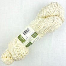 Load image into Gallery viewer, A cream skein of Queensland Kathamandu Aran tweed yarn