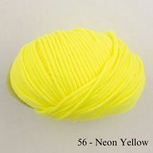 Load image into Gallery viewer, Atelier Worsted Weight Socks Knitting Kit | Karabella Aurora 8 & Knitting Pattern (#61 or Ann Norling))