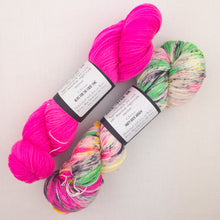 Load image into Gallery viewer, Fadient Hat Knitting Kit | MollyGirl Rock Star DK