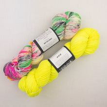 Load image into Gallery viewer, Fadient Hat Knitting Kit | MollyGirl Rock Star DK