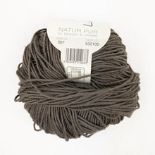Load image into Gallery viewer, Poet Top Knitting Kit | Lana Grossa Solo Lino & Knitting Pattern (26-16)