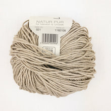 Load image into Gallery viewer, Poet Top Knitting Kit | Lana Grossa Solo Lino & Knitting Pattern (26-16)