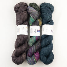 Load image into Gallery viewer, The Augusta Shawl Crochet Kit | Dream in Color Smooshy with Cashmere