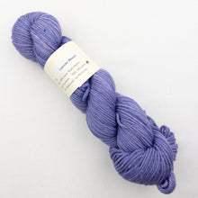 Load image into Gallery viewer, Atelier Easy Slippers Knitting Kit | Knitted Wit Merino Worsted & Knitting Pattern (#413)