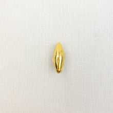 Load image into Gallery viewer, Buttons for Cardigan No. 9 | 7/8"
