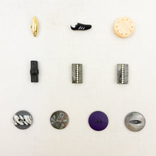 Load image into Gallery viewer, Buttons for Cardigan No. 9 | 7/8"