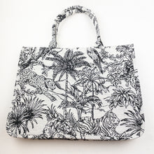 Load image into Gallery viewer, Atelier Toile Tote Bag