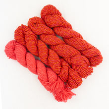 Load image into Gallery viewer, Lux Adorna Cashmere Two-Tone Hat Knitting Kit | Lux Adorna Sport Cashmere & Knitting Pattern (#280)