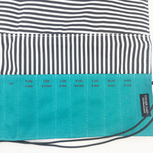 Load image into Gallery viewer, Atelier Canvas Crochet Hook Case