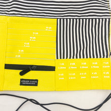 Load image into Gallery viewer, Atelier Canvas Knitting Needle Case