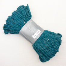 Load image into Gallery viewer, Bulky Ribbed Cowl Knitting Kit | Bulky Alpaca & Knitting Pattern (#167A)