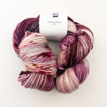 Load image into Gallery viewer, Allover Cabled Hat Knitting Kit | Dream in Color Riley & Knitting Pattern (#299)