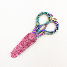Load image into Gallery viewer, Atelier Feather Scissors
