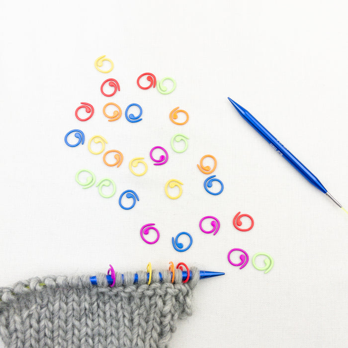 Atelier Rainbow Stitch Markers | 30 Piece Set