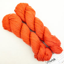 Load image into Gallery viewer, mYak Two Color Slouch Hat | mYak Baby Yak Medium & Knitting Pattern (#385)