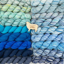 Load image into Gallery viewer, Koigu Premium Merino