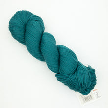 Load image into Gallery viewer, Rosy Green Wool Cheeky Merino Joy
