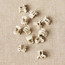 Load image into Gallery viewer, Cocoknits Claw Clips