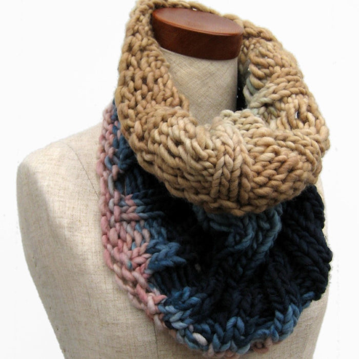 Comfort Cowl Knitting Kit | Freia Handpaints Plush