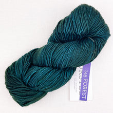 Load image into Gallery viewer, Malabrigo Seed Stitch Scarf Knitting Kit | Malabrigo Worsted & Knitting Pattern (#211)