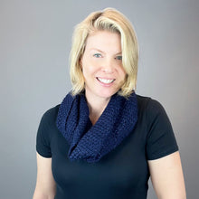 Load image into Gallery viewer, The Grace Cowl Knitting Kit | Lang Yarns Grace & Knitting Pattern (#404)