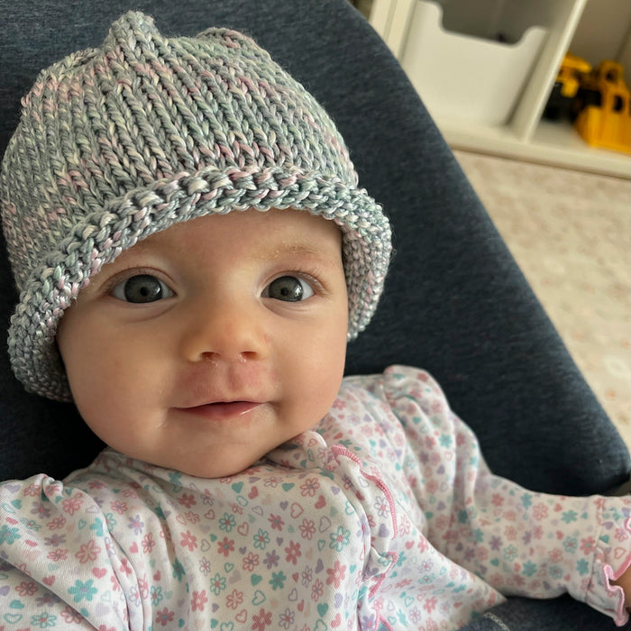 Mariposa Baby Hat | Louisa Harding Mariposa & Knitting Pattern #396