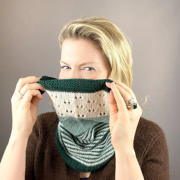 Cashmere Three Color Patterned Cowl Knitting Kit | Lang Yarns Cashmere Premium & Knitting Pattern (#410)