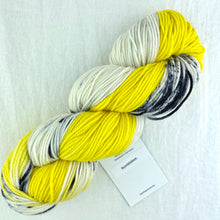 Load image into Gallery viewer, Ceremonial Grade Cowl Crochet Kit | Baah Sonoma & Karabella Aurora 6