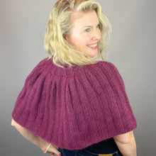 Load image into Gallery viewer, Beatrix Ribbed Capelet Knitting Pattern | Juniper Moon Beatrix & Knitting Pattern (#425)