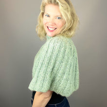 Load image into Gallery viewer, Beatrix Ribbed Capelet Knitting Pattern | Juniper Moon Beatrix & Knitting Pattern (#425)