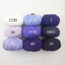 Load image into Gallery viewer, Atelier Worsted Weight Socks Knitting Kit | Karabella Aurora 8 & Knitting Pattern (#61 or Ann Norling))