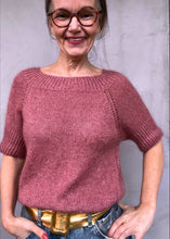 Load image into Gallery viewer, Tara Top Knitting Kit | Ito Kinu & Ito Sensai