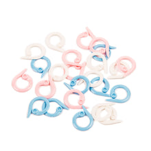 Load image into Gallery viewer, Clover Split Ring Stitch Markers 347