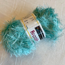 Load image into Gallery viewer, Graduation Lei Kit