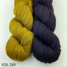 Load image into Gallery viewer, Artyarns Key of Life Shawl Knitting Kit | Artyarns Merino Cloud & Knitting Pattern