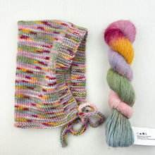 Load image into Gallery viewer, Cashmere Simple Bonnet Knitting Kit | Artyarns Cashmere Sock Yarn & Knitting Pattern (#317)