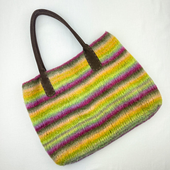 Kureyon Felted Tote Knitting Kit | Noro Kureyon & Knitting Pattern (#94)