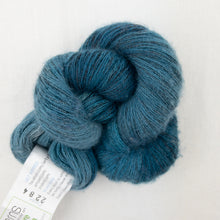 Load image into Gallery viewer, Cashmere Simple Bonnet Knitting Kit | Artyarns Cashmere Sock Yarn & Knitting Pattern (#317)