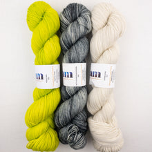Load image into Gallery viewer, The Augusta Shawl Crochet Kit | Dream in Color Smooshy with Cashmere