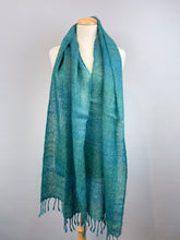 Load image into Gallery viewer, Mohair Silk Woven Scarf Kit | Hue Loco Mohair Lace &amp; Weaving Pattern (#393)
