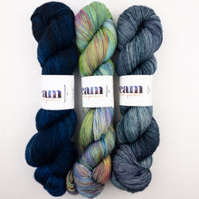 Load image into Gallery viewer, The Augusta Shawl Crochet Kit | Dream in Color Smooshy with Cashmere
