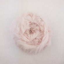 Load image into Gallery viewer, Rabbit Fur Hat Knitting Kit | Furaz Rabbit Fur Yarn, Aurora 8 & Knitting Pattern (#223)