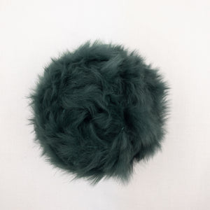 Rabbit Fur Hat Knitting Kit | Furaz Rabbit Fur Yarn, Aurora 8 & Knitting Pattern (#223)