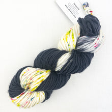Load image into Gallery viewer, Sequoia Cowl Knitting Kit | Baah Sequoia & Knitting Pattern (#362)