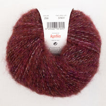 Load image into Gallery viewer, Alpaca Silver Slouchy Hat Knitting Kit | Alpaca Silver & Knitting Pattern (#386)