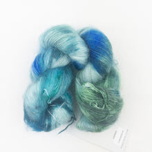 Load image into Gallery viewer, Mohair Silk Woven Scarf Kit | Hue Loco Mohair Lace & Weaving Pattern (#393)