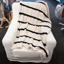 Load image into Gallery viewer, Rouched Throw Knitting Kit | Henry's Attic Peruvian Tweed, Malabrigo Worsted & Knitting Pattern (#222)